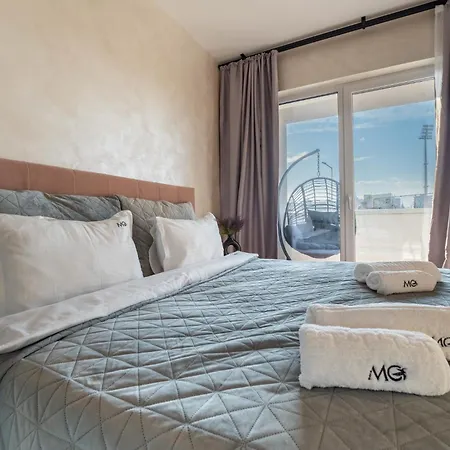 Mohost First - Luxury Mountain View In Brassó